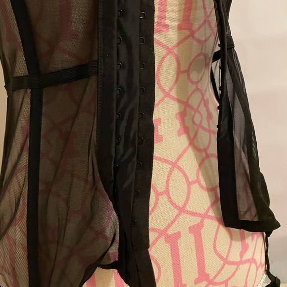 Victoria’s Secret Lingerie 🆕 - Picture 3 of 4